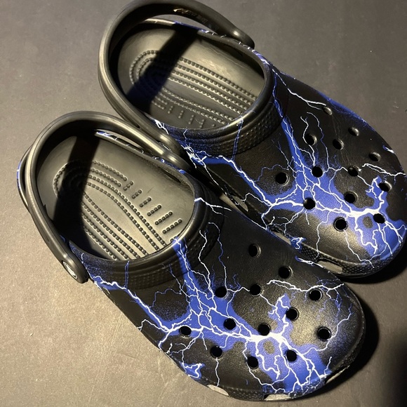 Lightning Pattern Clogs - Picture 4 of 13